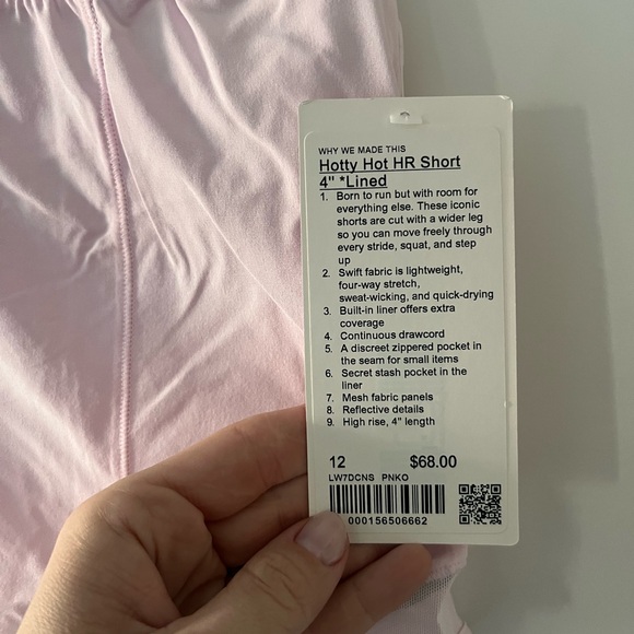 Lululemon Hotty Hot High-Rise Lined Shorts - Picture 5 of 7